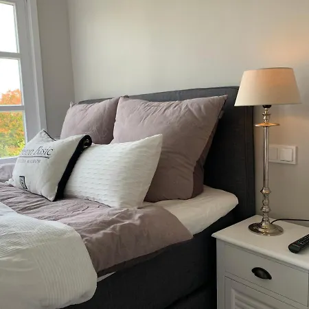 NEU - Keitum - hochwertig und gemütlich Wohnen unter Reet Apartment Keitum