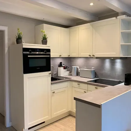 NEU - Keitum - hochwertig und gemütlich Wohnen unter Reet Apartment *