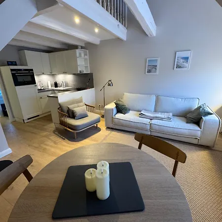 Appartement Neu In - Hochwertige Unter Reet Mit Strandkorb